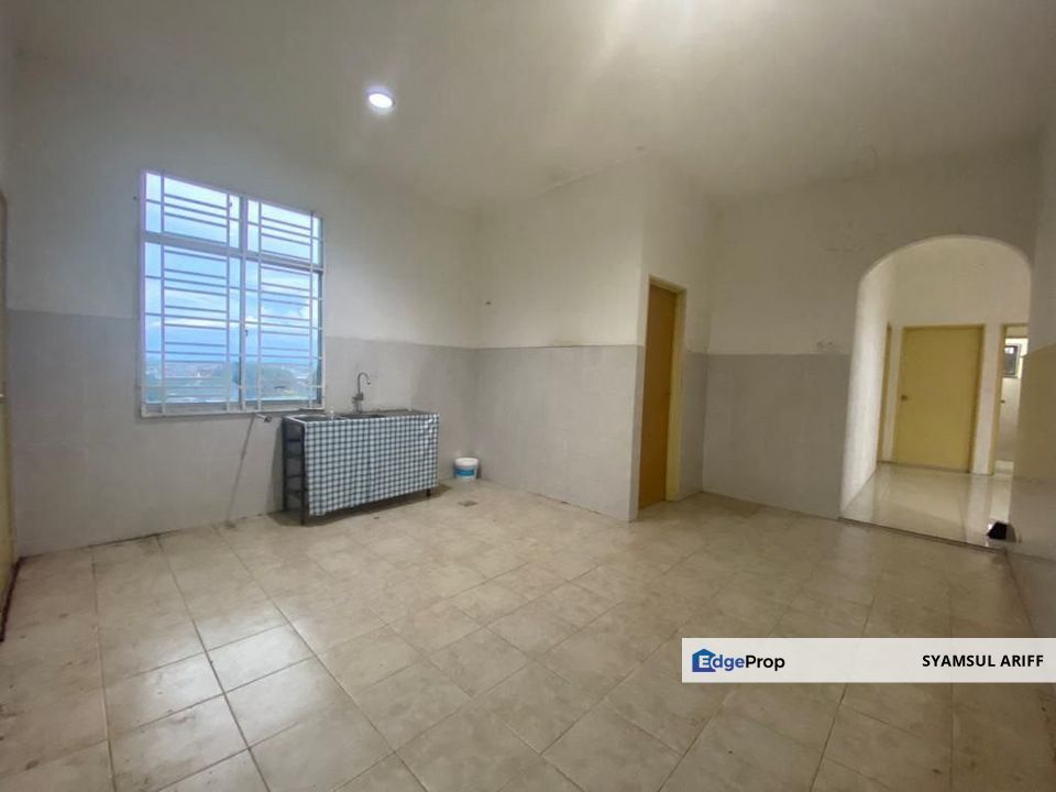 Rumah Banglo bebas banjir ats bukit Mentakab, Pahang, Temerloh