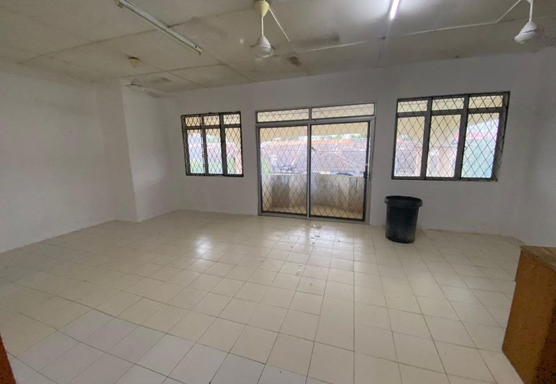 TAMAN BUKIT SEMANTAN