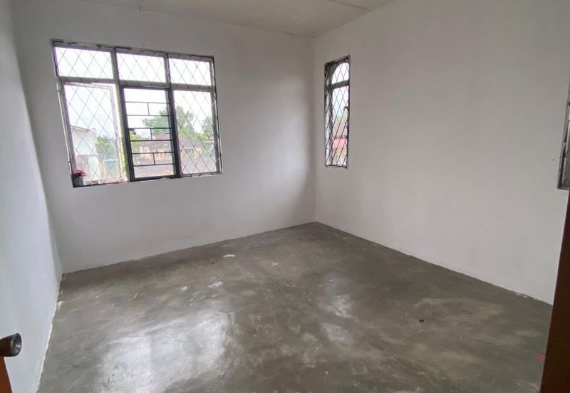 TAMAN BUKIT SEMANTAN