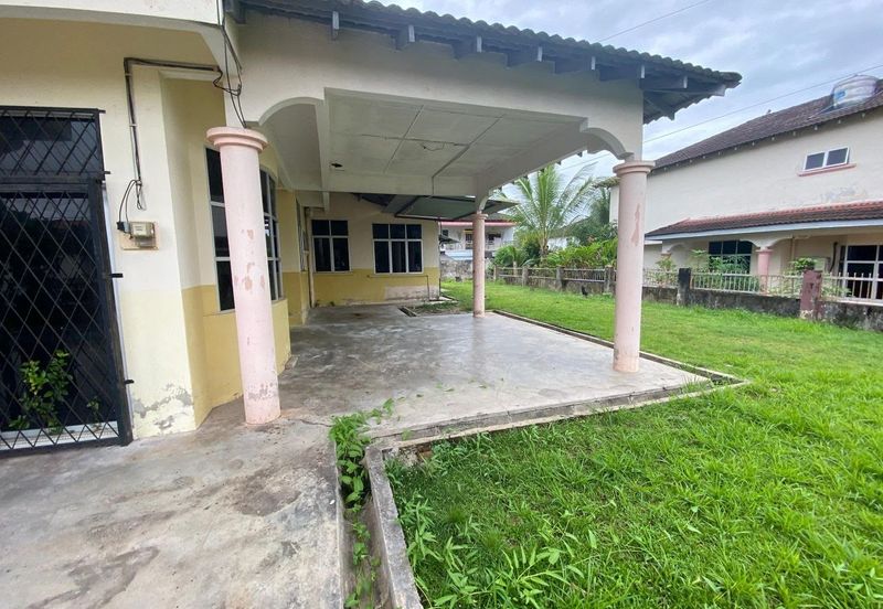 TAMAN BUKIT SEMANTAN