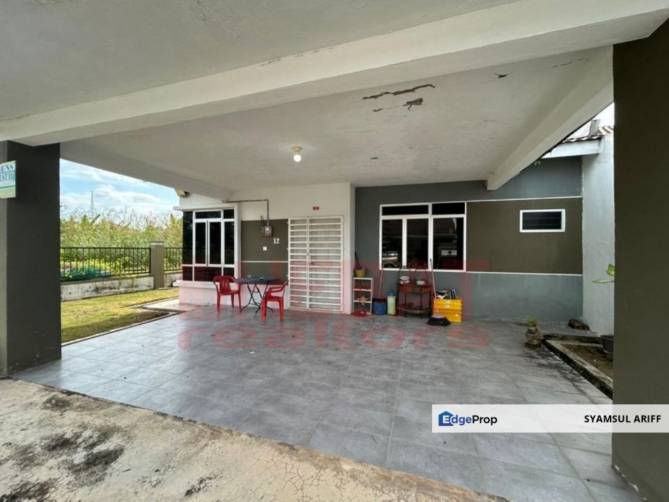 Rumah Semi D Taman Gantok Setia Temerloh Unit Corner siap extend dijual, Pahang, Temerloh