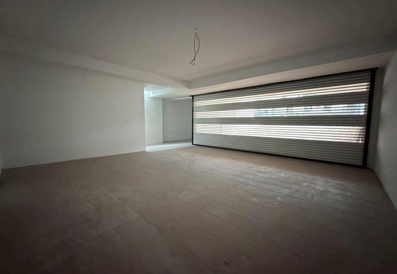 [For Sale] Ipoh South Precinct 3 Storey Semi D