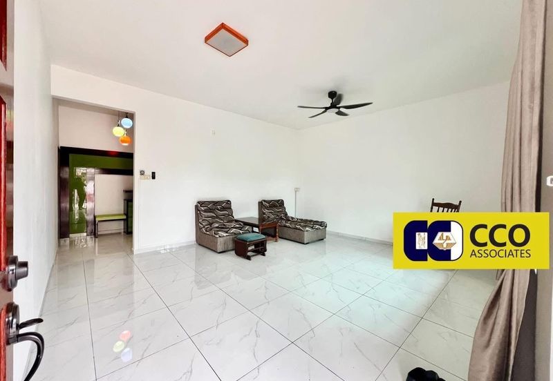 [For Sale]Ipoh Jalan Kuala Kangsar 2.5 Storey