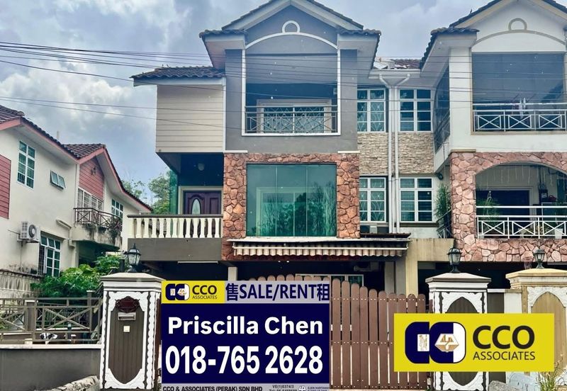 [For Sale]Ipoh Jalan Kuala Kangsar 2.5 Storey
