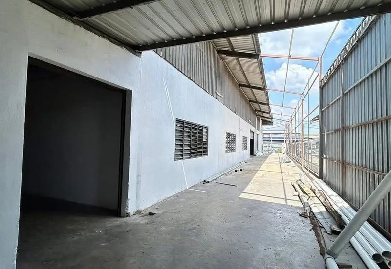 [For Rent] Pengkalan Detached Factory For Rent