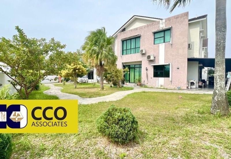 [For Sale]Panorama Lapangan Akasia