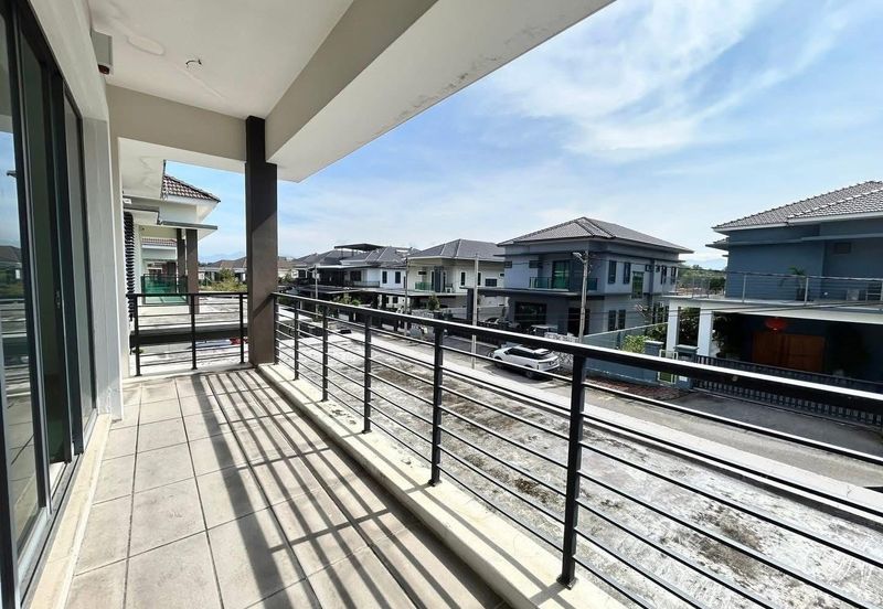 [For Sale] Meru Double Storey Super Link Semi D