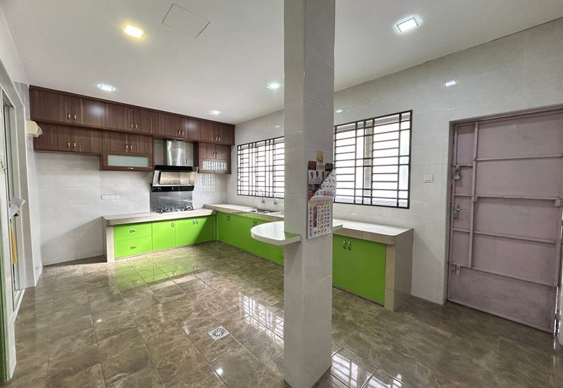 [For Sale]Pengkalan Prencinct 18 Double Storey