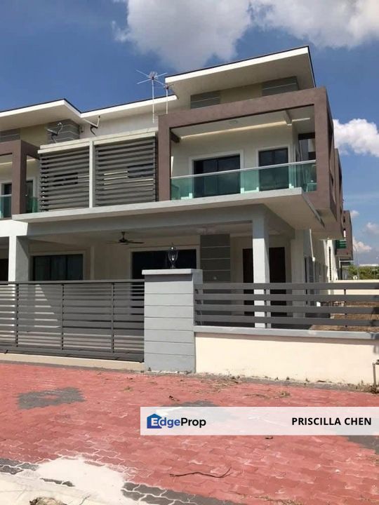 [For Sale]Meru Mutiara Double Storey Semi D , Perak, Meru
