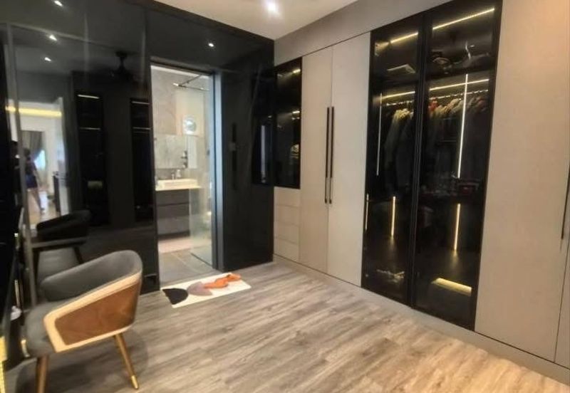 [For Sale]Enclave 2.5 Storey Semi-D House