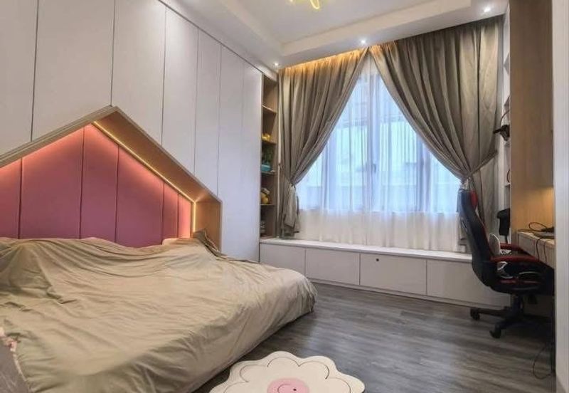 [For Sale]Enclave 2.5 Storey Semi-D House