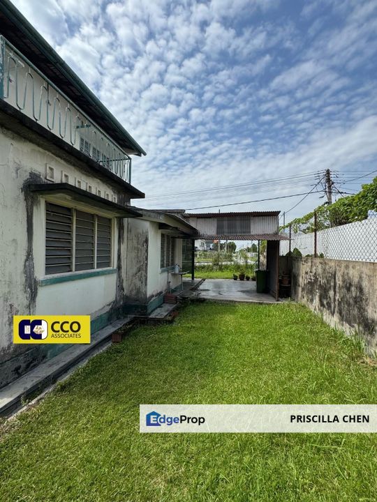[For Sale] IPOH TOWN AREA CORNER BUNGALOW, Perak, Kinta
