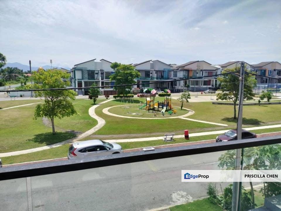 [For Sale]Ipoh South Precinct Facing Field , Perak, Ipoh