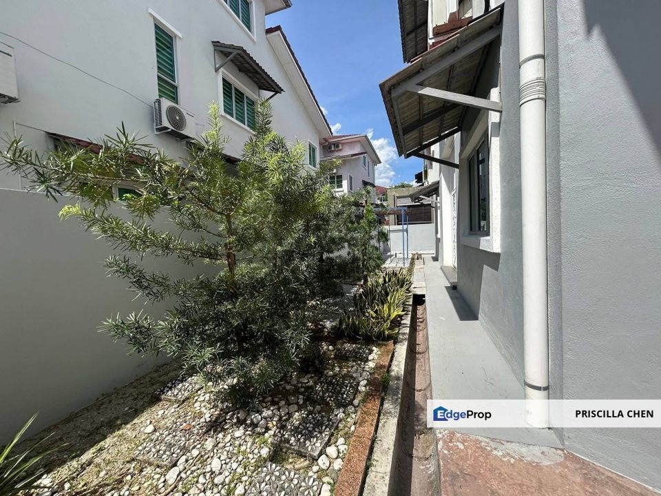 [For Rent] Pasir Puteh 3-Storey Semi-D, Perak, Ipoh