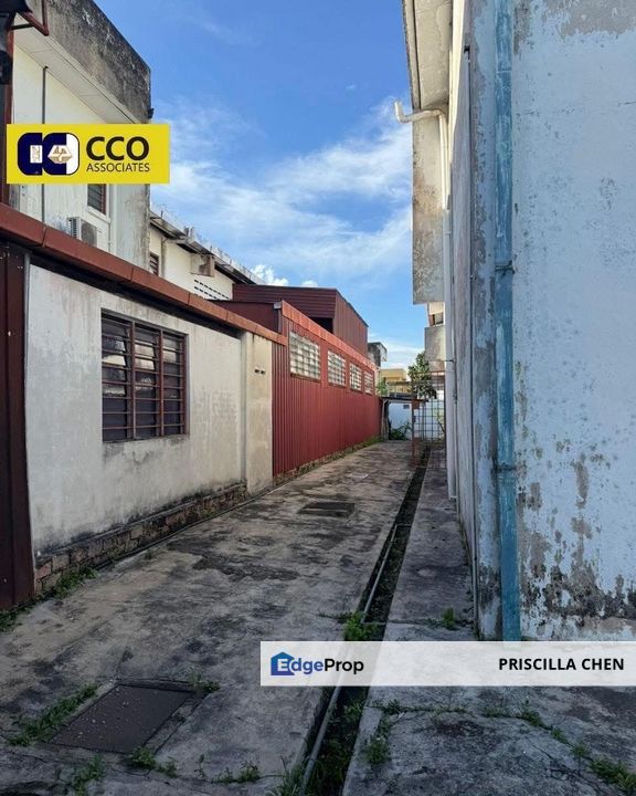 [For Sale]Menglembu Chandan Raya 1.5 Storey , Perak, Menglembu