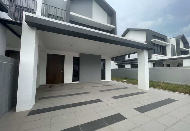 Casablanca 1 @ Alam Impian