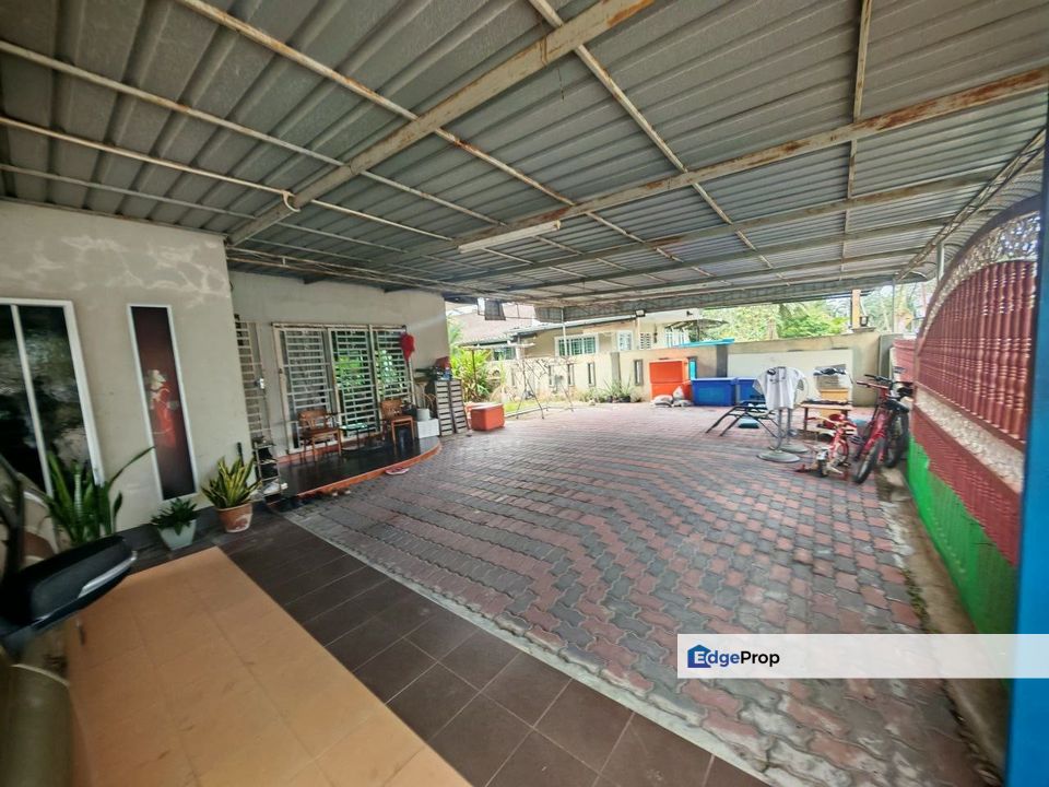 Banglo Setingkat Taman Sri Krishnan Manjung Perak, Perak, Manjung