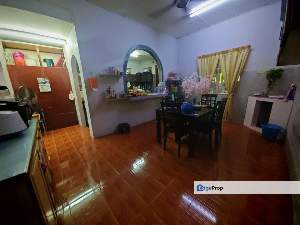 Banglo Setingkat Taman Sri Krishnan Manjung Perak, Perak, Manjung