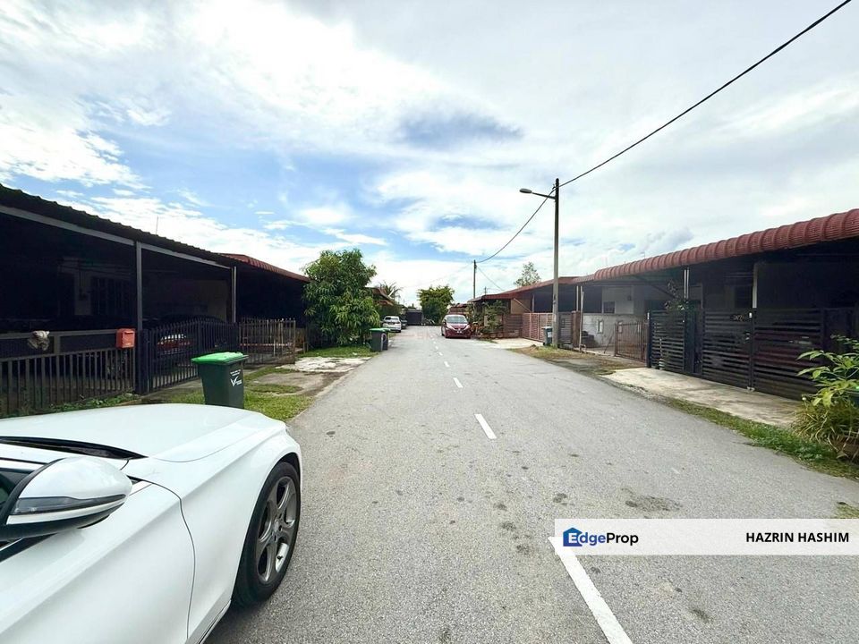 TERES SETINGKAT TAMAN MUTIARA KULIM , Kedah, Karangan