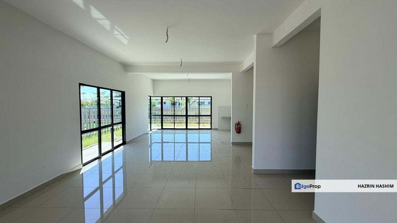 DOUBLE STOREY SEMI-D NUSA CINTA, Penang, Kepala Batas