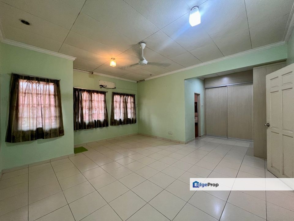 Double storey superlink , Selangor, Cheras