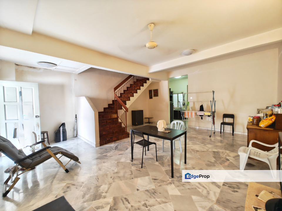 Endlot terrace in mahkota cheras, Selangor, Cheras