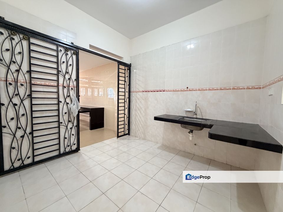 Limited size in taman, Selangor, Cheras