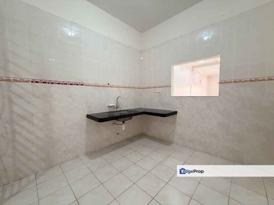 Limited size in taman, Selangor, Cheras