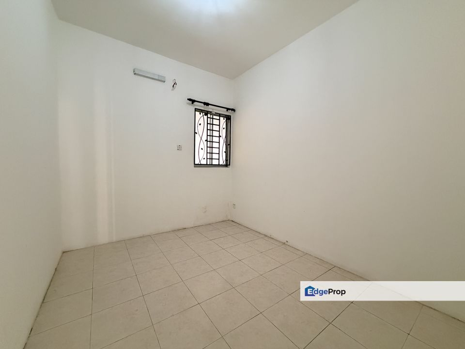 Limited size in taman, Selangor, Cheras