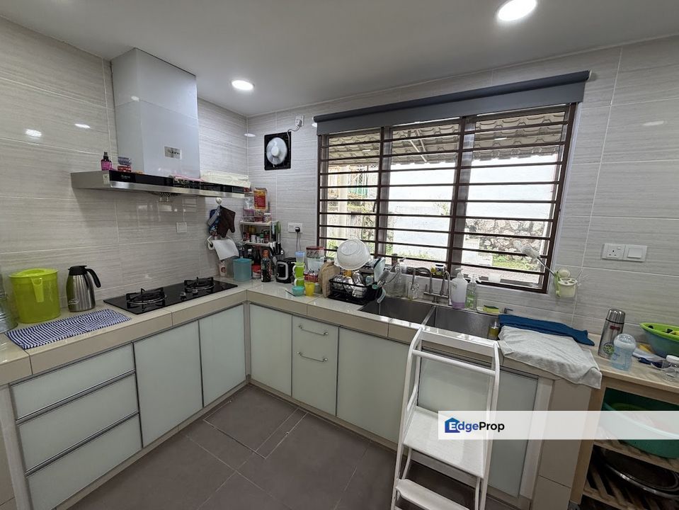 Move in condition, super nice unit cheap, Selangor, Cheras