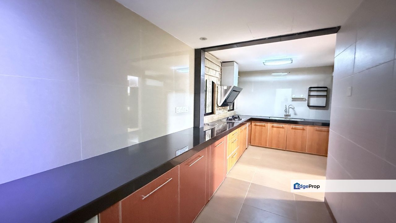 2.5 storey terrace in damai perdana, Kuala Lumpur, Cheras