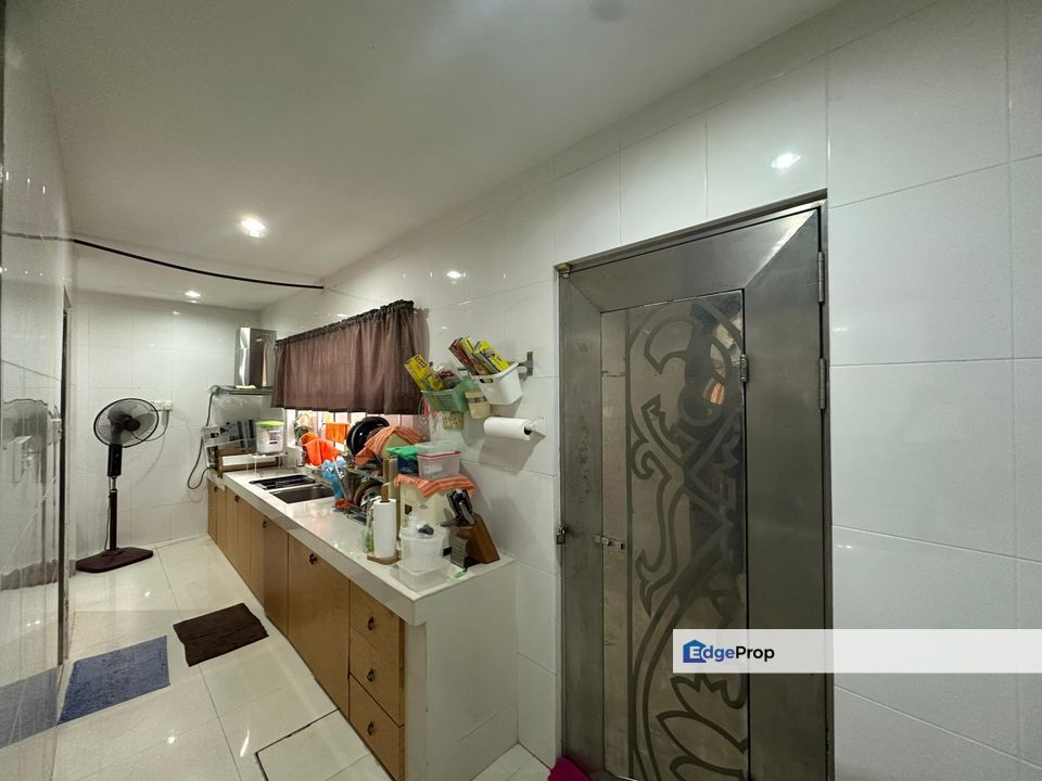 Cheap 2 storey terrace in mahkota cheras, Selangor, Cheras