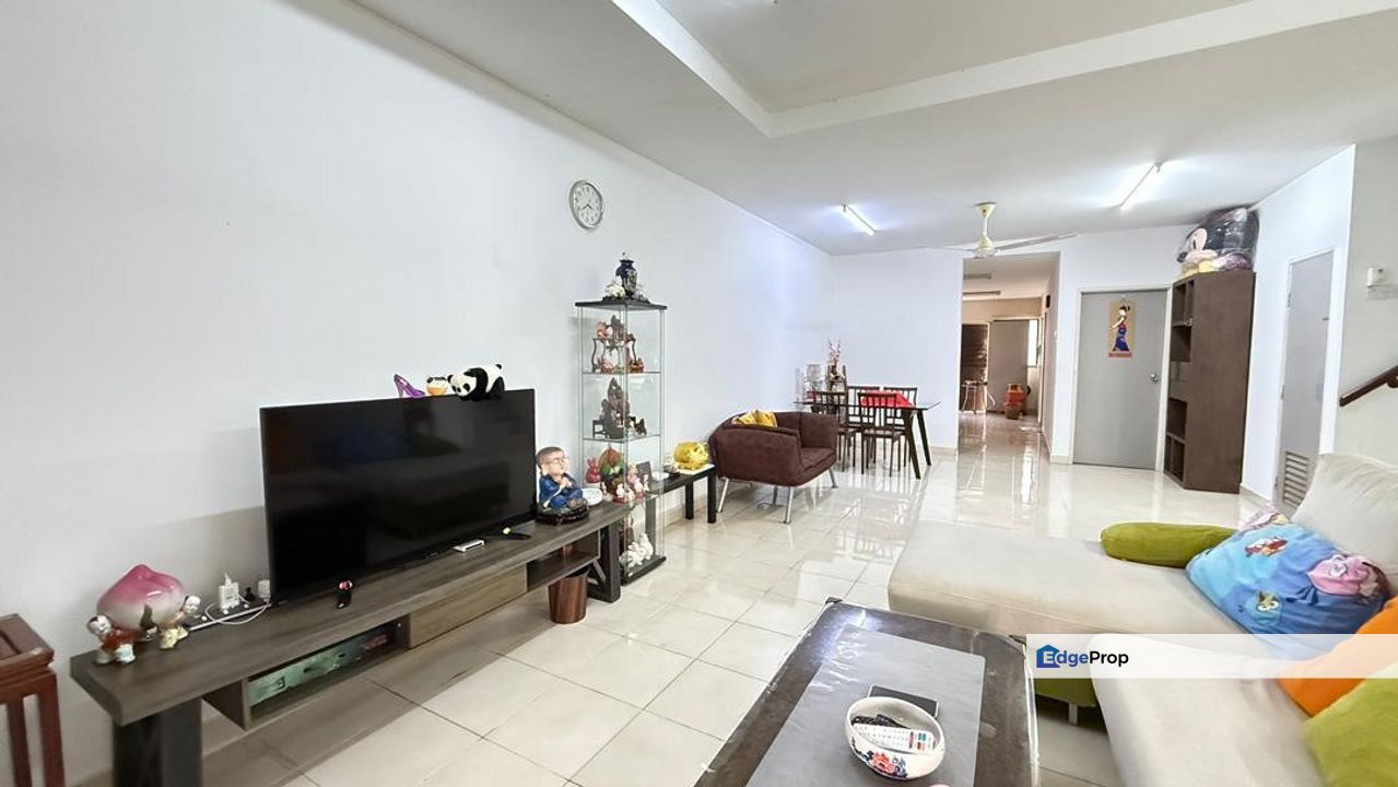 Basic good unit in damai perdana, Kuala Lumpur, Cheras