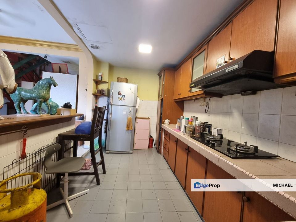 Good location superlink house, Kuala Lumpur, Cheras