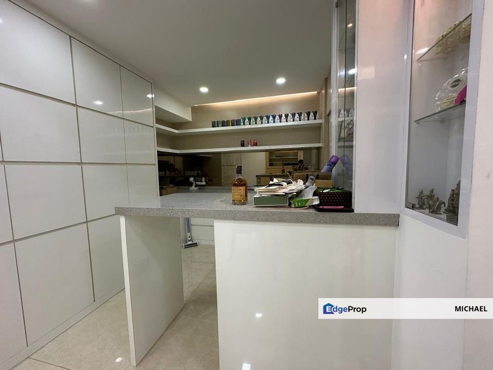 Cheap and renovated 3 storey superlink, Selangor, Bandar Sungai Long