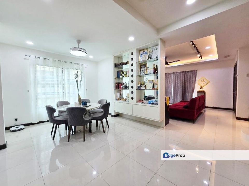 Cheap move in condition semi D, Selangor, Bandar Sungai Long