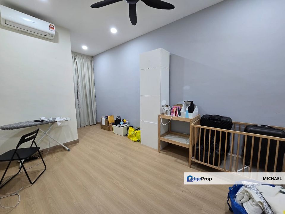 Cheap renovated and move in condition in sungai long, Selangor, Bandar Sungai Long