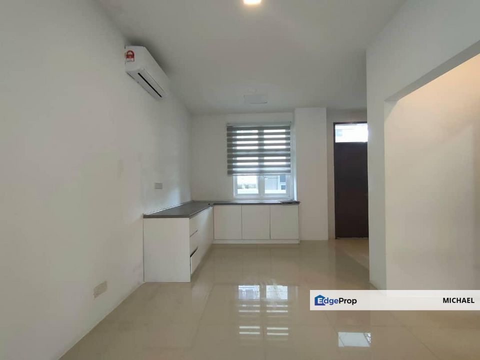 Good Condition 2.5 storey Bungalow, Selangor, Cheras