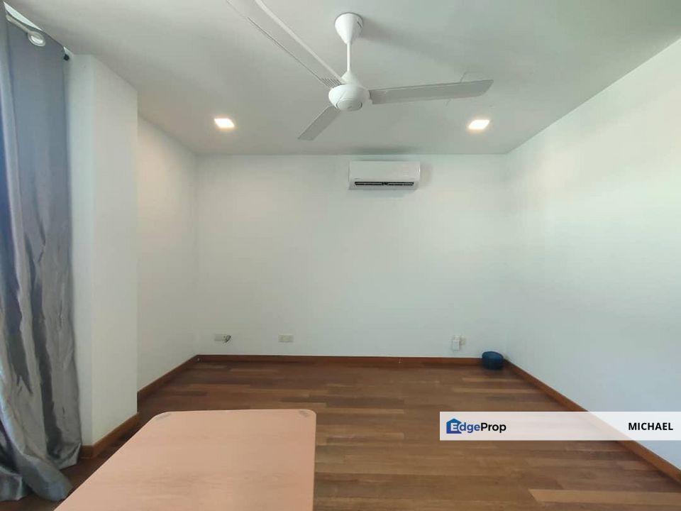 Good Condition 2.5 storey Bungalow, Selangor, Cheras