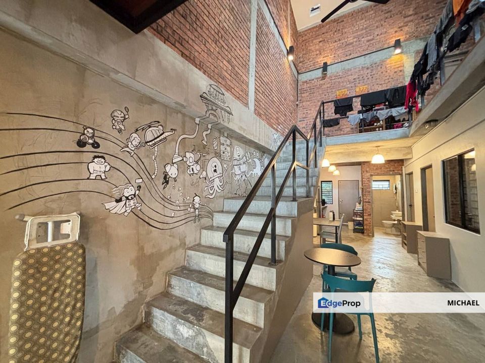 Good ROI or for own stay 1.5 storey terrace, Kuala Lumpur, Cheras