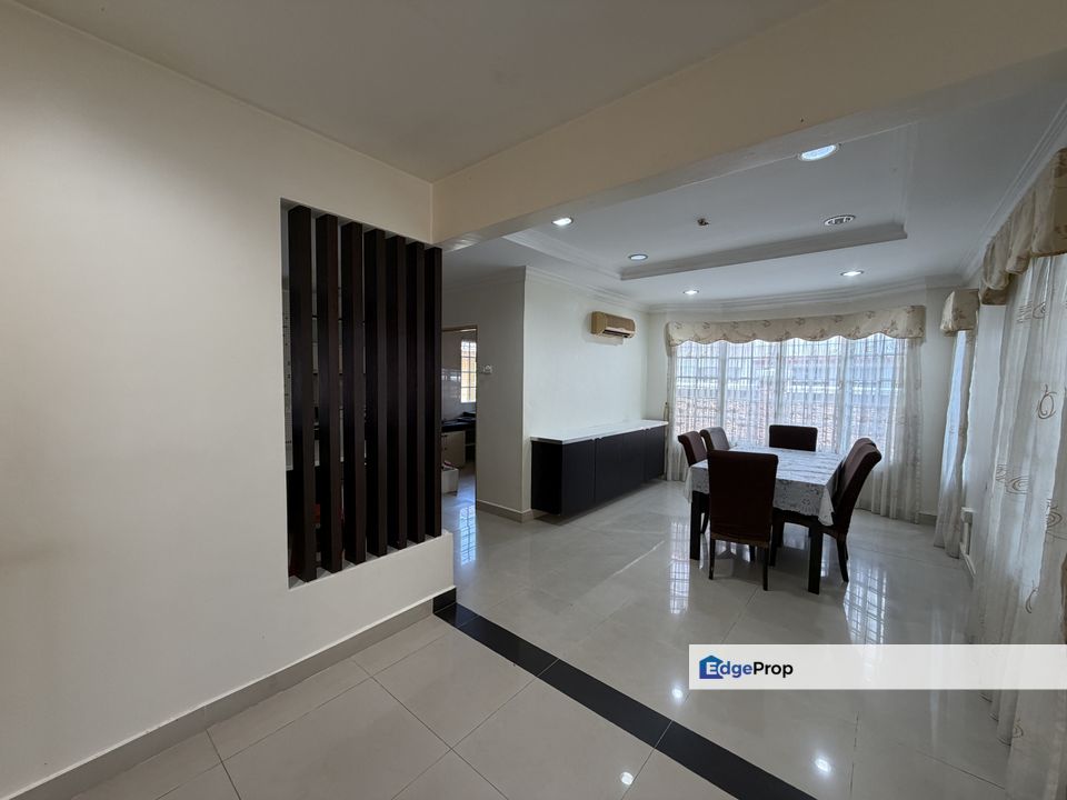 Limited cheap 3 storey endlot terrace, Selangor, Cheras