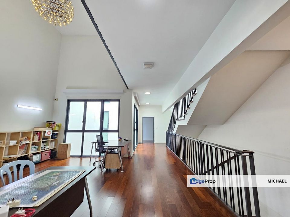 Super Well maintained 3 Storey Superlink, Kuala Lumpur, Desa Parkcity