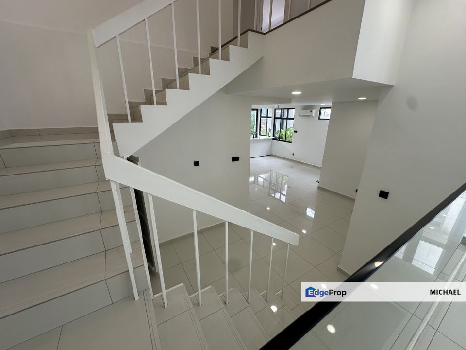 Brand New Renovated Unit, Kuala Lumpur, Seputeh