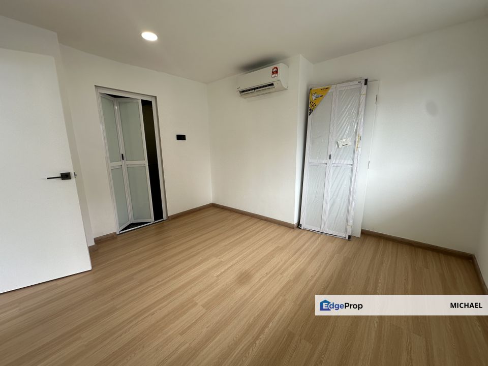 Brand New Renovated Unit, Kuala Lumpur, Seputeh