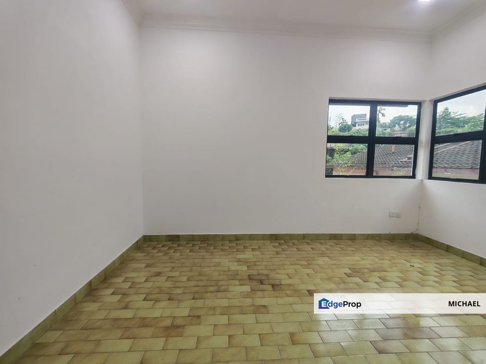 2 storey Semi D, Selangor, Batu 9th Cheras