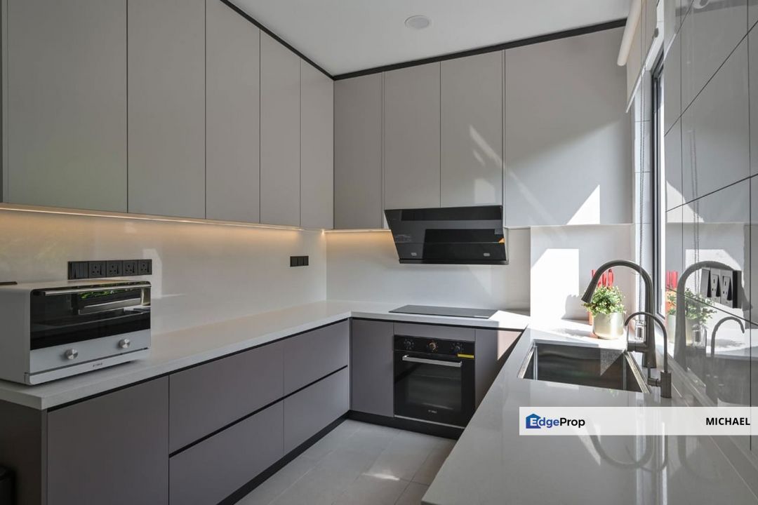 2 Storey Superlink Blossom, Selangor, Kajang