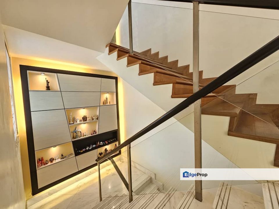 Luxury 3 Storey bungalow, Kuala Lumpur, Cheras