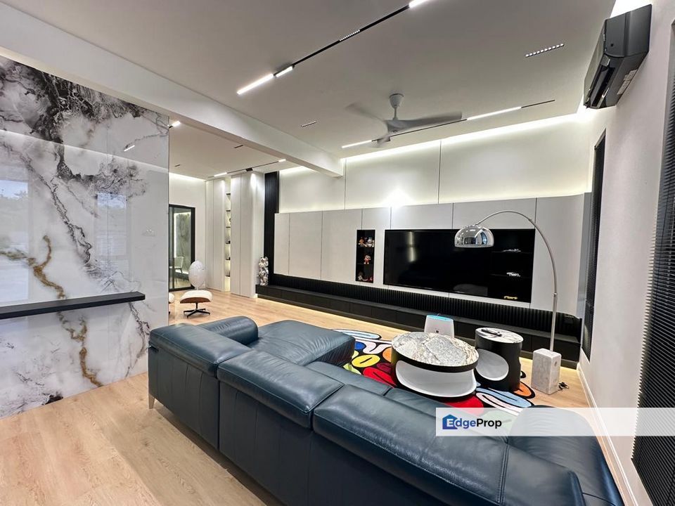 Super nice 2 Storey Superlink @ cloville, Selangor, Kajang