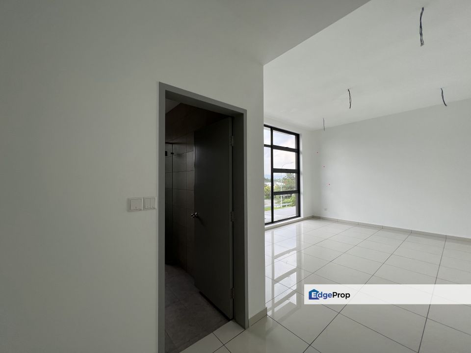 Brand new 2.5 Storey terrace @ Rymba Garden, Selangor, Kajang