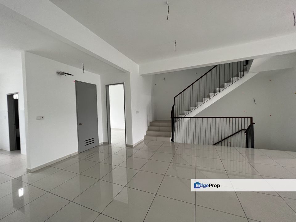Brand new 2.5 Storey terrace @ Rymba Garden, Selangor, Kajang